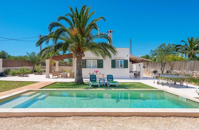 Villa 'Las Estrellas Cala Llombards' with Sea View, Wi-Fi and Air Conditioning