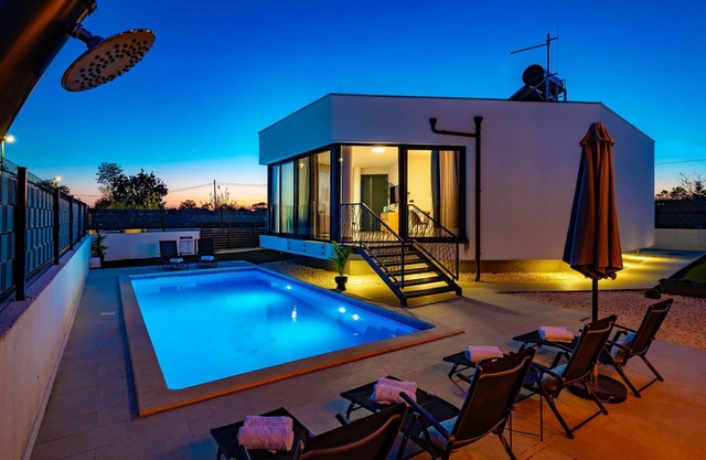 Villa Laurel (V9141-K1) - Rupe