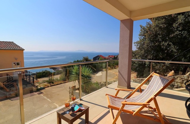 Villa Lavanda Korčula - Five Bedroom Villa with Pool and Sea View