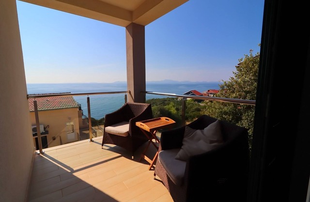 Villa Lavanda Korčula - Five Bedroom Villa with Pool and Sea View
