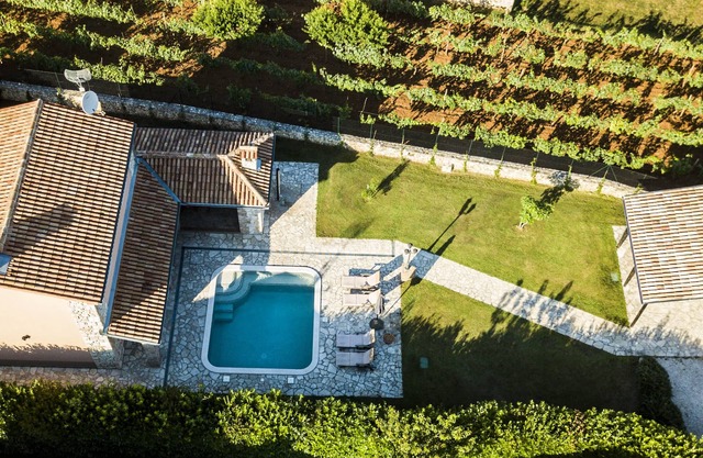 VILLA LAVANDA * Rakalj, 4 + 2