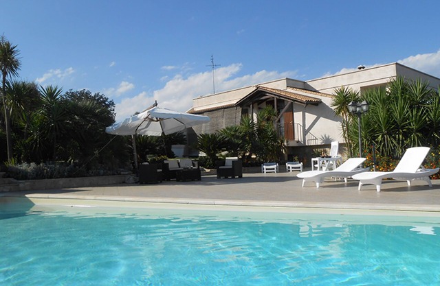 Villa le querce-Beautiful Semi-detached Villa:Private,secluded Pool,Patio,Garden
