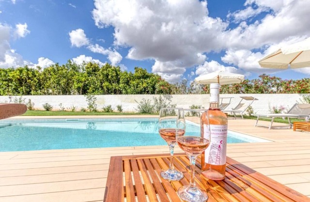 Villa le Tarantine, relax surrounded by nature and just steps from the sea