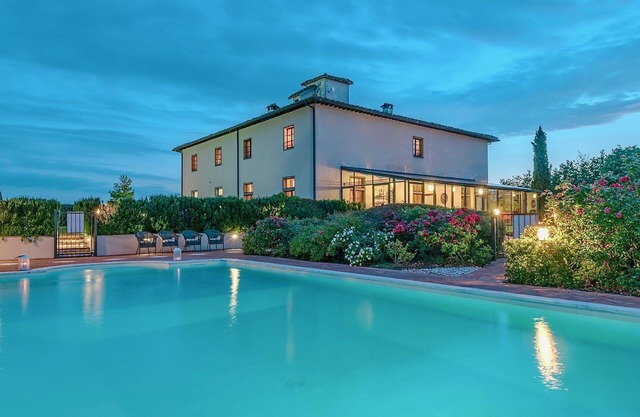 VILLA LEOPOLDINA - Nine Bedroom Villa, Sleeps 18