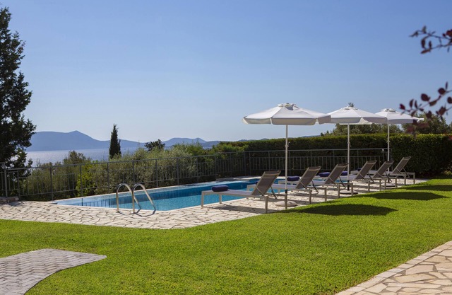 Villa Levanda with Sea Views