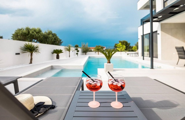Villa Levant offers everything you would expect from a luxury villa.