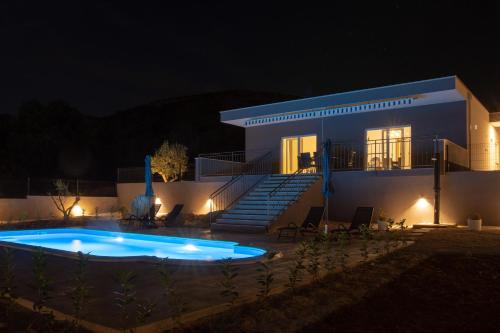 Villa Life