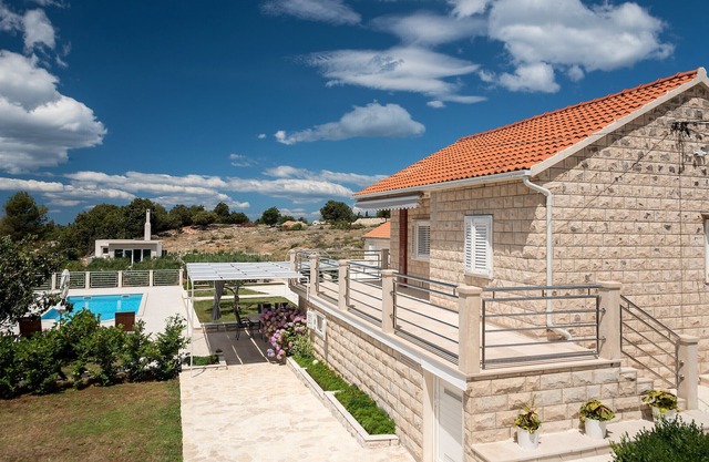 Villa Lilin San