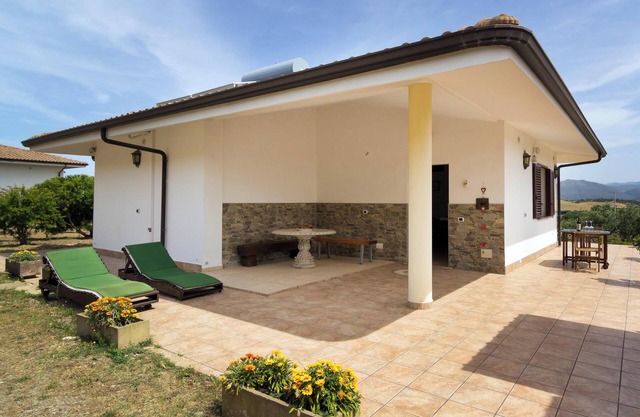Villa "Limone" Near the Beach with A/C, Wi-Fi, Garden, Terrace & BBQ