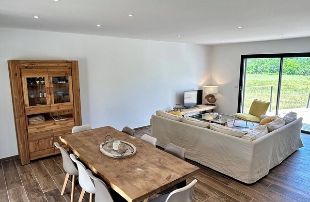 Villa Loan, Maison Familiale Récente, Idéale Pour de Belles Vacances !