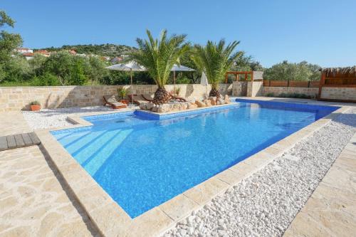 Villa Lojena Premium Penthouse by the Beach