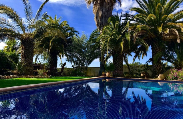 Villa Los Arcos, Costa BravanBreathtaking sea views & relaxation amidst nature