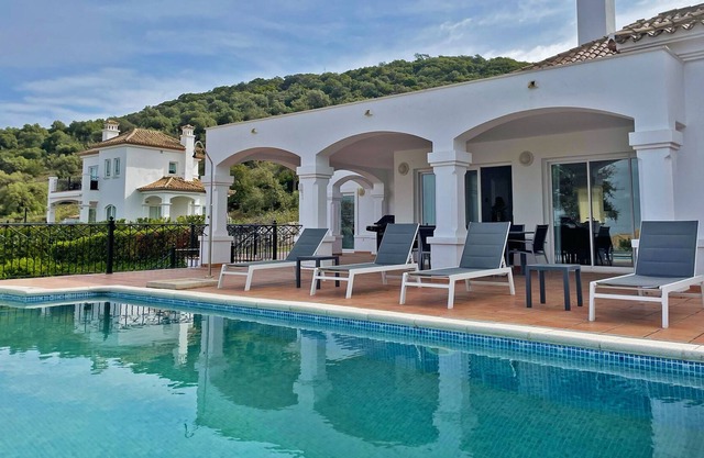 Villa Los Olivos - Ole Solutions