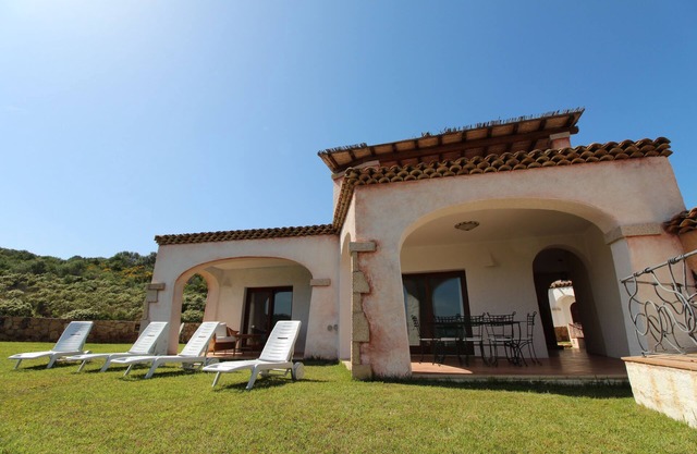 Villa Lu Nibaru 1 4 bedrooms 3 bathrooms sea view