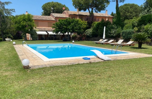 Villa Luce - Sirolo, wonderful villa with swimming pool in the Conero park