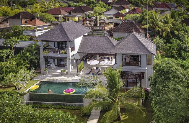 Villa Lumi Bali