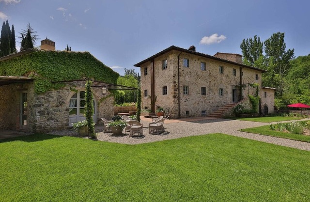 Villa Lusso - Private villa with pool in Tuscany