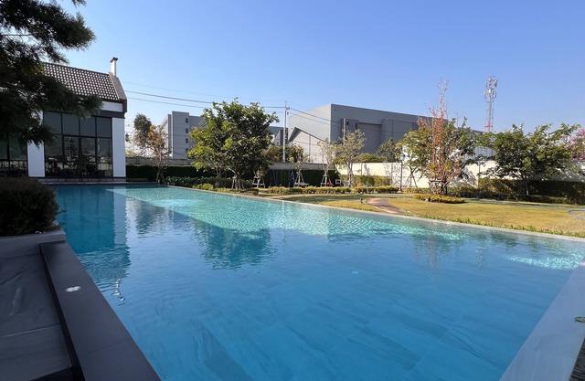 Villa Luxe Bangkok Private Pool Whirlpool