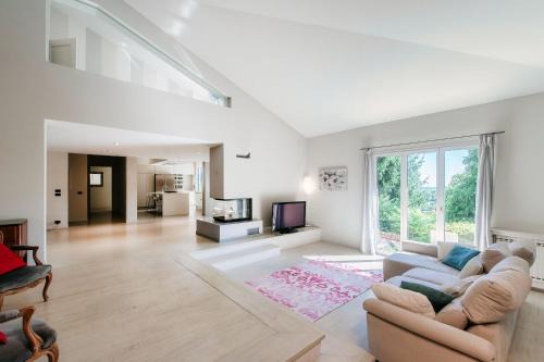 Villa Marta by Quokka 360 - 15 minutes from the centre of Como