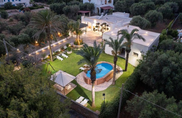 Villa Machri - Con Piscina Privata E Ampio Giardino Vicina Al Mare