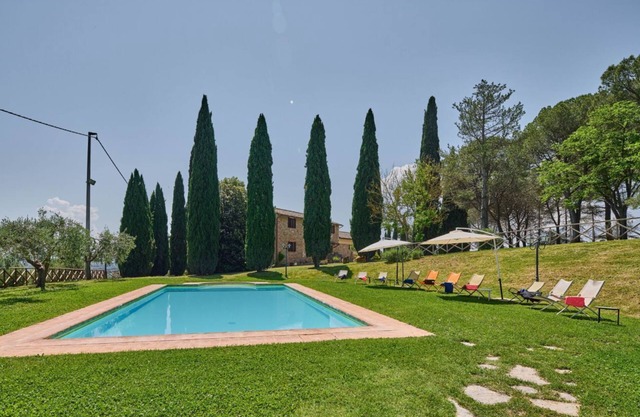 Villa Madonna del Giglio by MMega