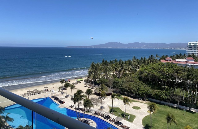 Villa Magna Beachfront Ocean View 9th Floor 1 bed