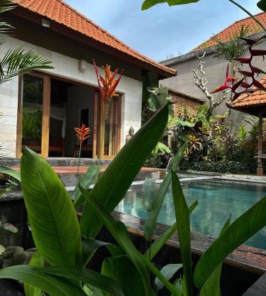 Villa Mahayoni