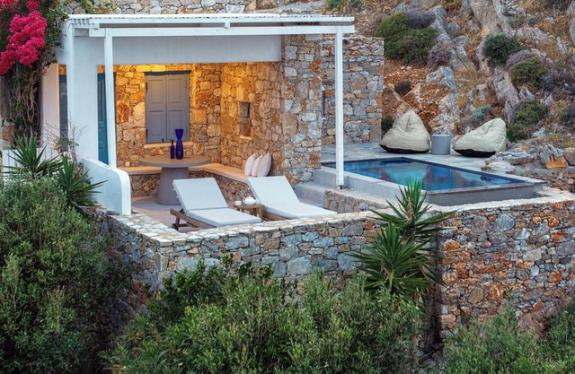Villa Maistros