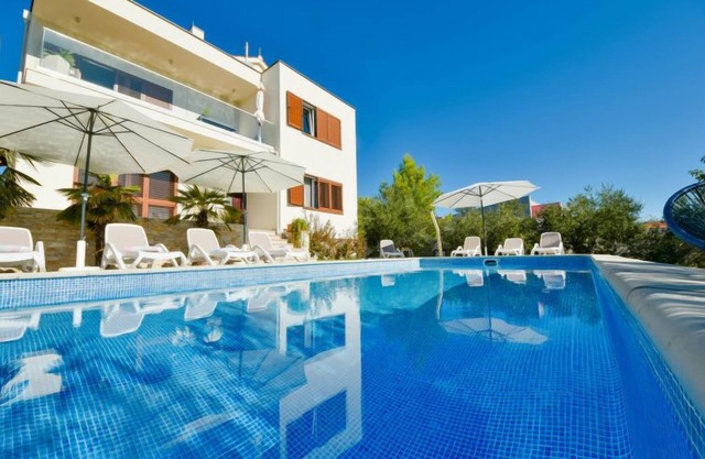 Villa Malu Sun I by Interhome