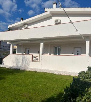 VILLA MANIVA