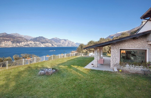 Villa Manuela-Lake View, Villa Manuela - Vista lago