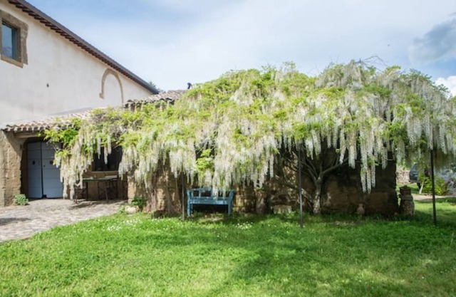 Villa "Maremma" with balcony and WiFi