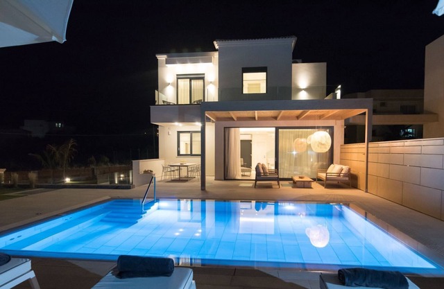 Villa Mariba White by Estia