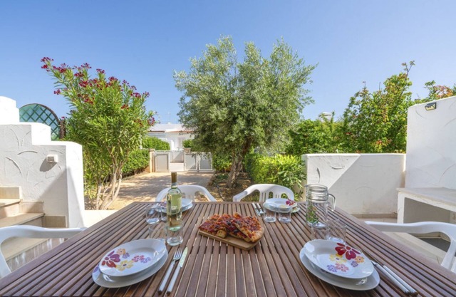 Villa Marina: stay steps from the beach at Residence Mare Blu
