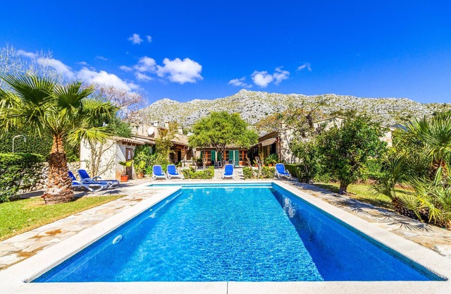 Villa 'Martorell' with Private Pool, Wi-Fi and Air Conditioning