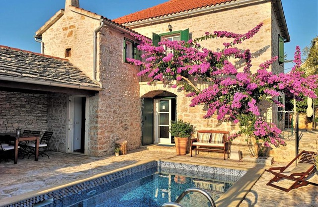 Villa Maruka