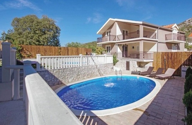 Villa Mateo *