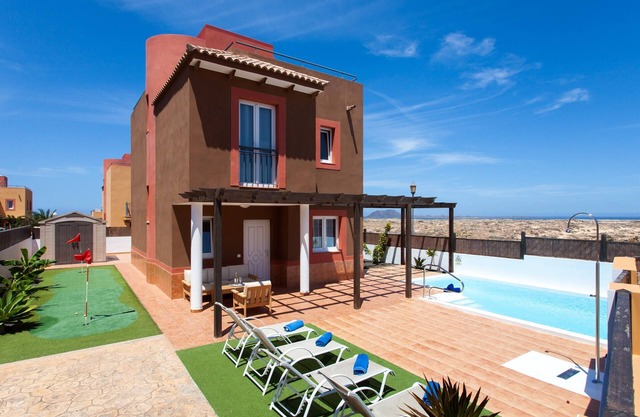 Villa Matilde Pool & Mini-Golf - 3D Virtual Tour Available
