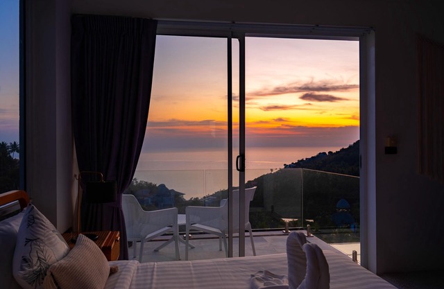 Villa Melo ▶ Beach Shuttle | Gym | Fire Feature | Daily Housekeeping