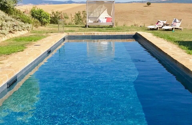 VILLA MERAVIGLIOSA - Six Bedroom Villa, Sleeps 12