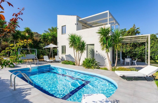 Villa Michalis - Two Bedroom Villa, Sleeps 6