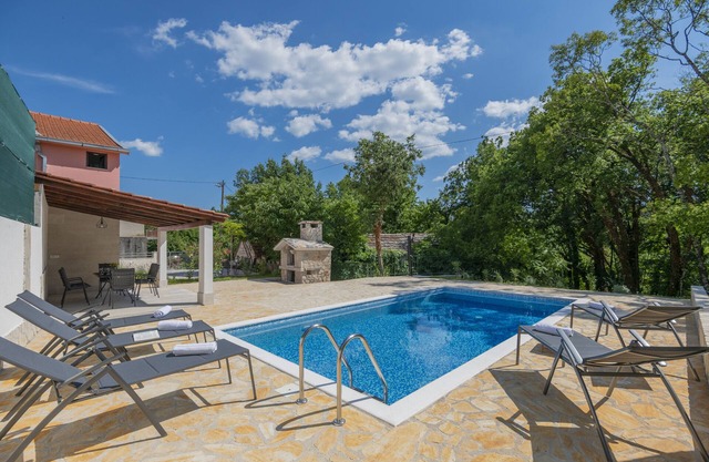 Villa Milla, completely decorated with the private pool