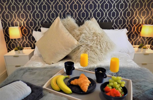 Villa Mimosa 2 - Your perfect Cardiff stay with Sotero Lettings & Management