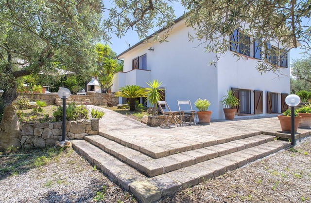 Villa Mirasol with sea and panoramic view, ideal for 4 people with AC and WiFi