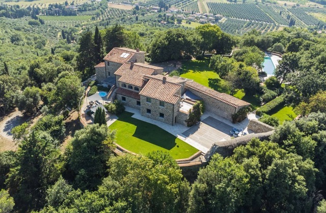 Villa Montioni by MMega