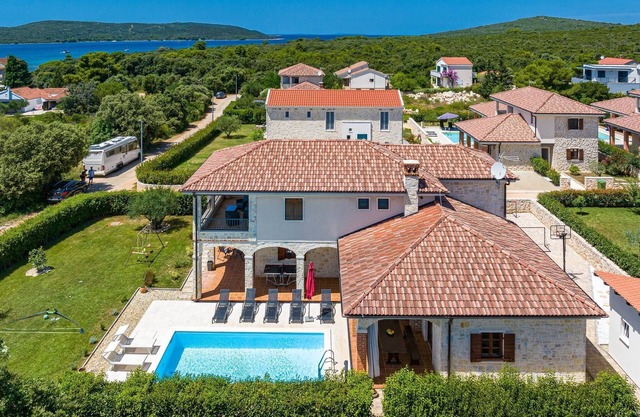 Villa Muline - four bedroom house with a swimming pool