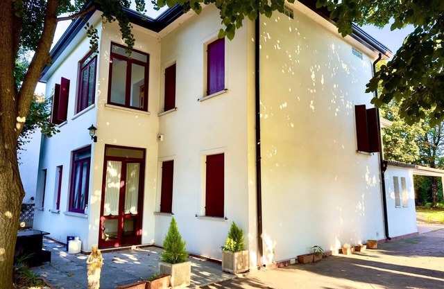 VILLA NAKHIL