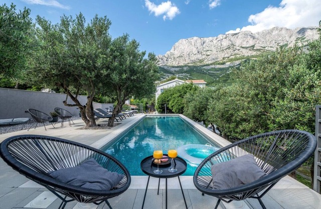 Villa Natura - 100 meters from the sea! Rarely!