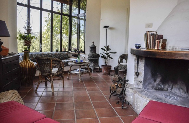 Villa Nèfisi, three rooms, large spaces and garden with hammock and Jacuzzi.