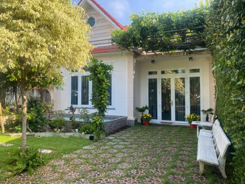 Villa Nghỉ Dưỡng Nguyên Căn